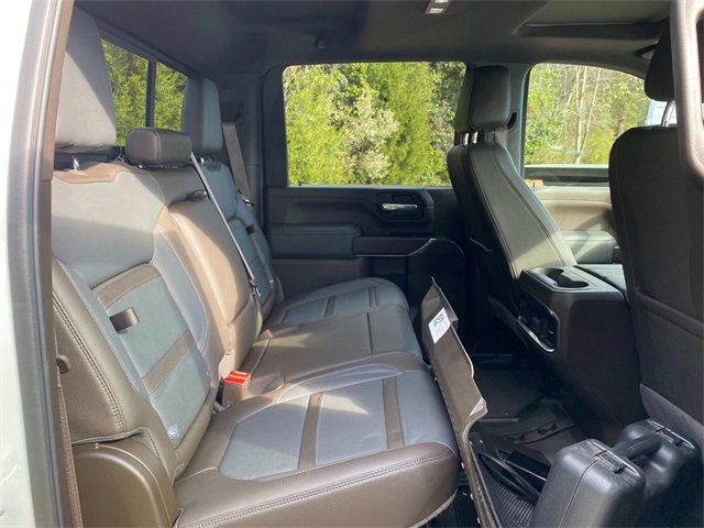Used 2022 GMC Sierra 3500 Denali w/ Denali Ultimate Package image 34