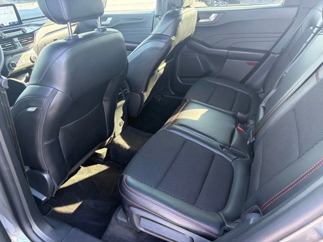 Used 2025 Ford Escape ST-Line FWD image 31
