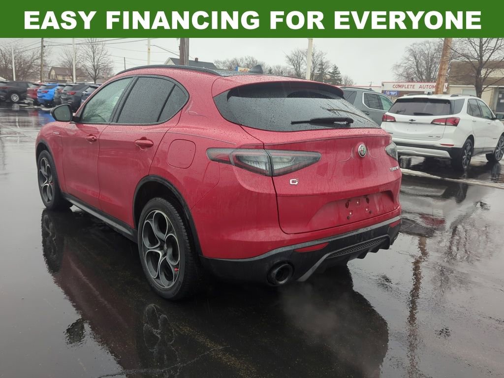 Used 2025 Alfa Romeo Stelvio Sprint w/ Veloce Package image 5
