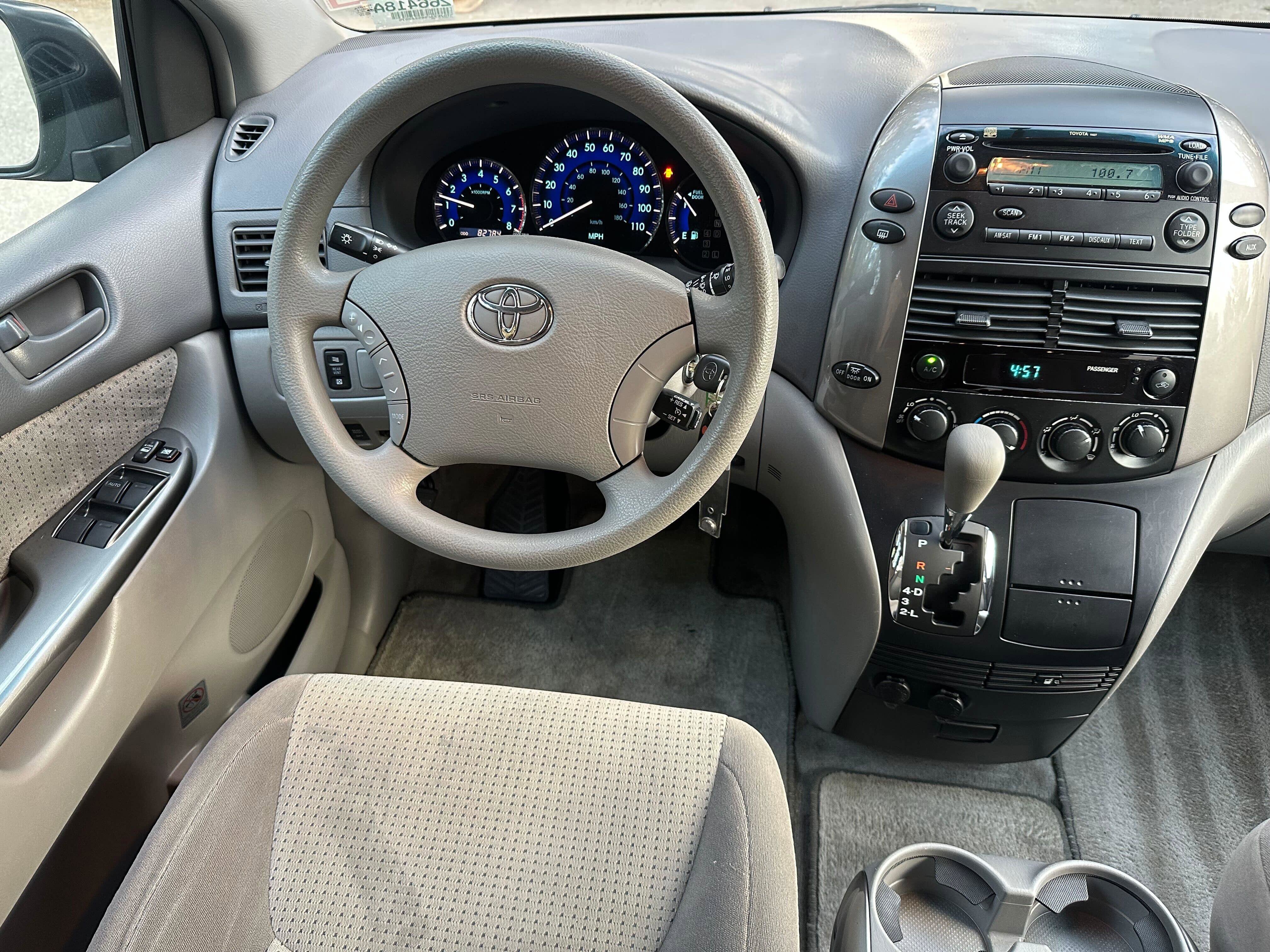 Used 2008 Toyota Sienna LE image 13