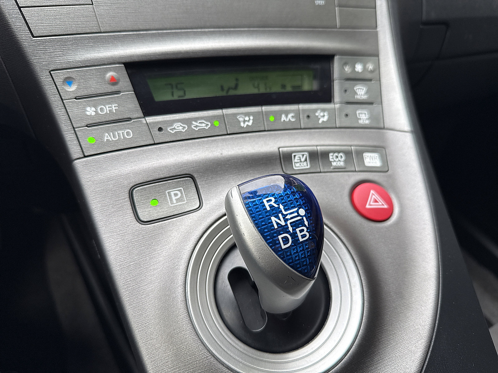 Used 2012 Toyota Prius Two image 46