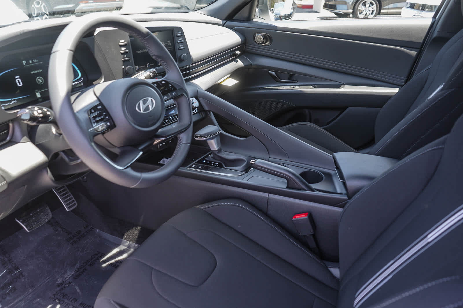 New 2026 Hyundai Elantra Sport FWD image 18