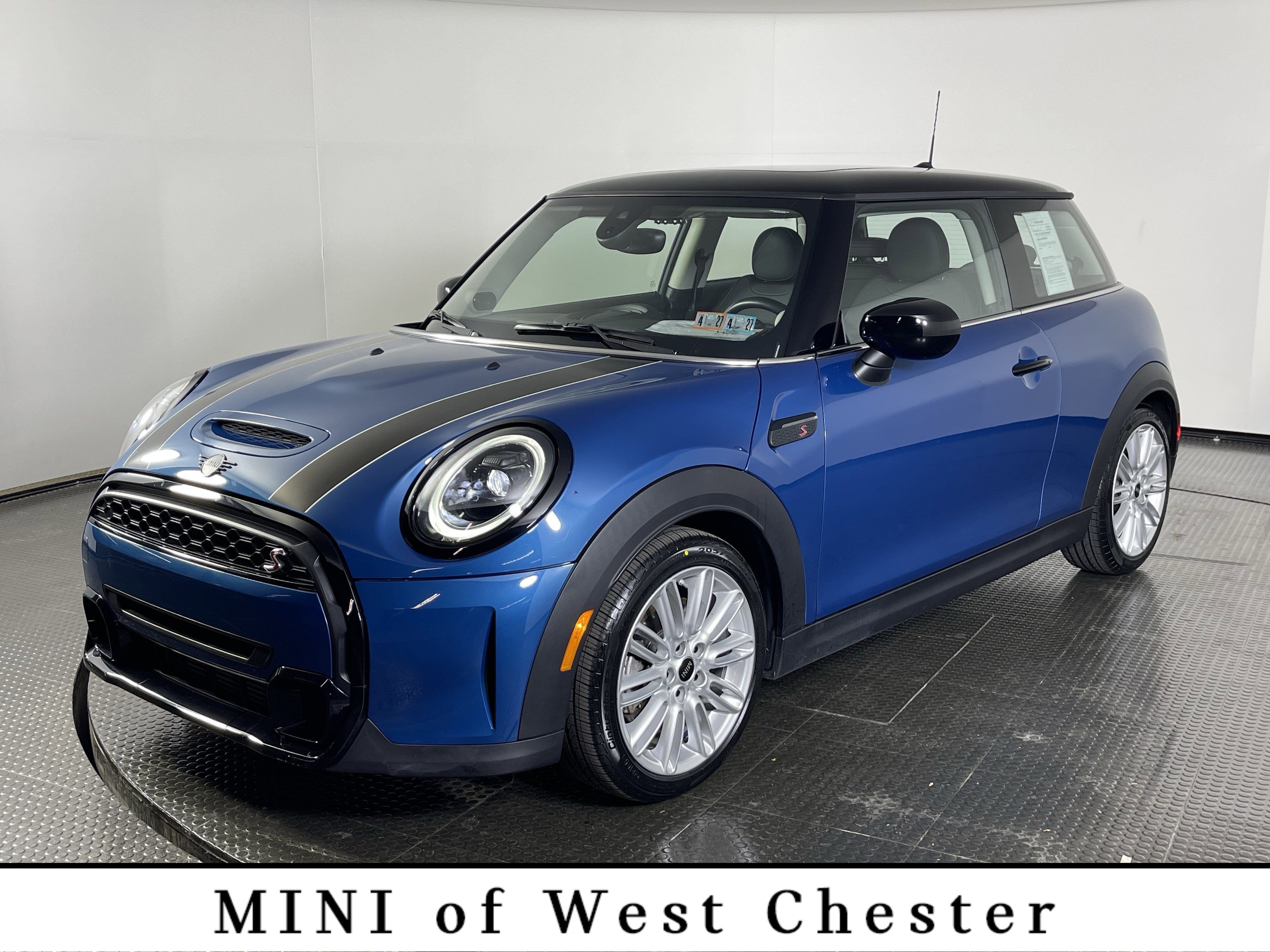 Used 2024 MINI Cooper S FWD image 1