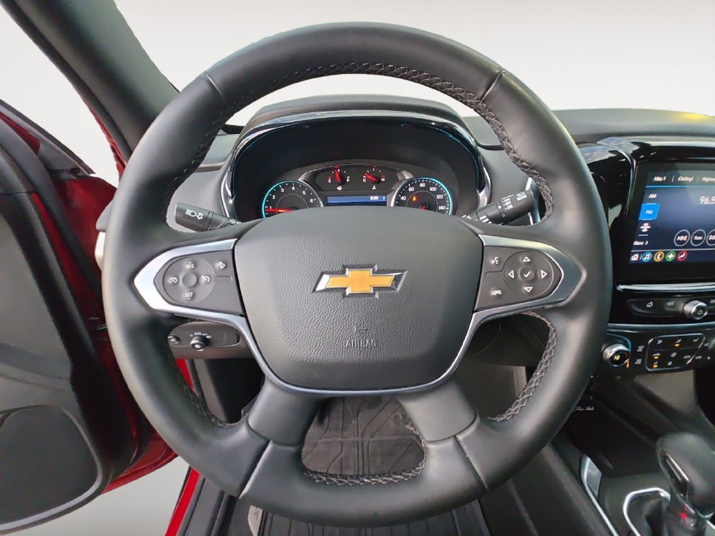 Used 2023 Chevrolet Traverse LT w/ Rear Camera Mirror Package AWD/4WD image 19