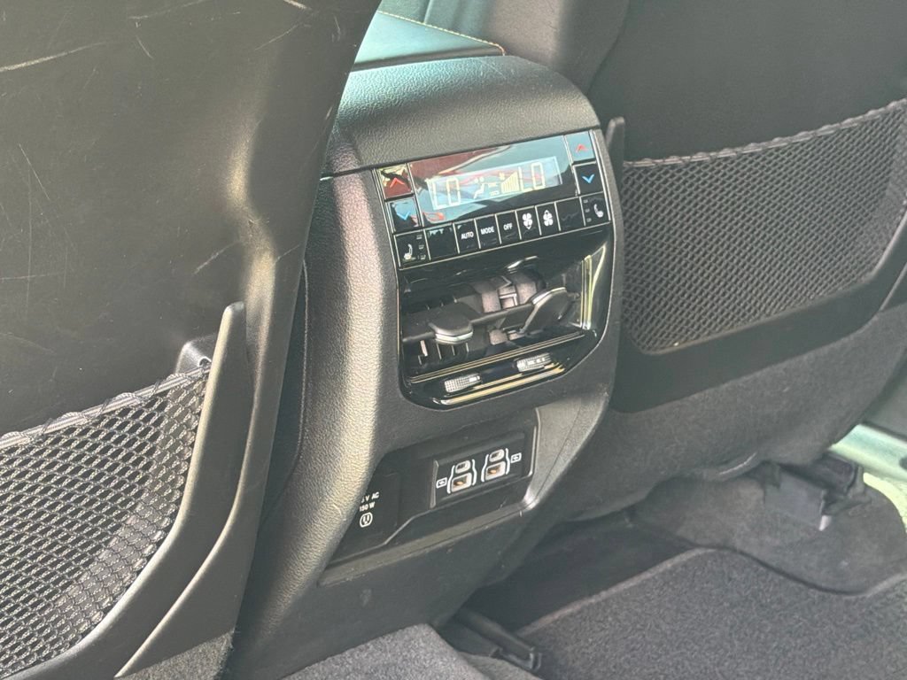 Used 2021 Jeep Grand Cherokee L Summit w/ Advanced Protech Group IV AWD/4WD image 28