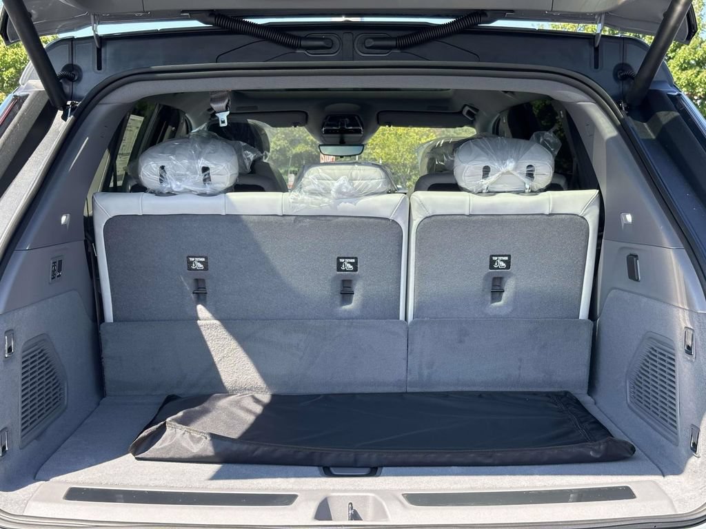 New 2026 Cadillac Escalade IQ Sport 1 AWD/4WD image 12