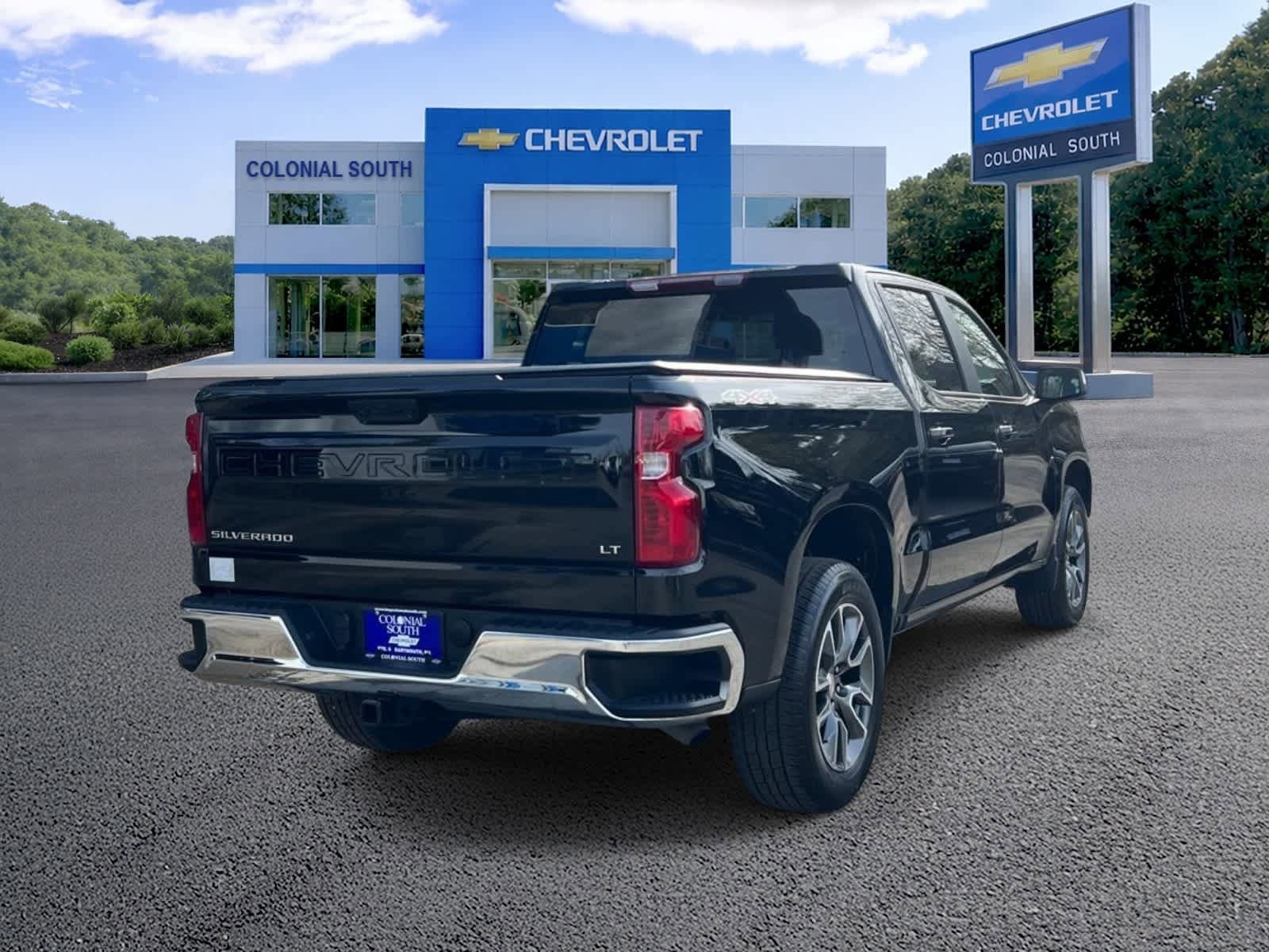 Certified 2024 Chevrolet Silverado 1500 LT AWD/4WD image 6