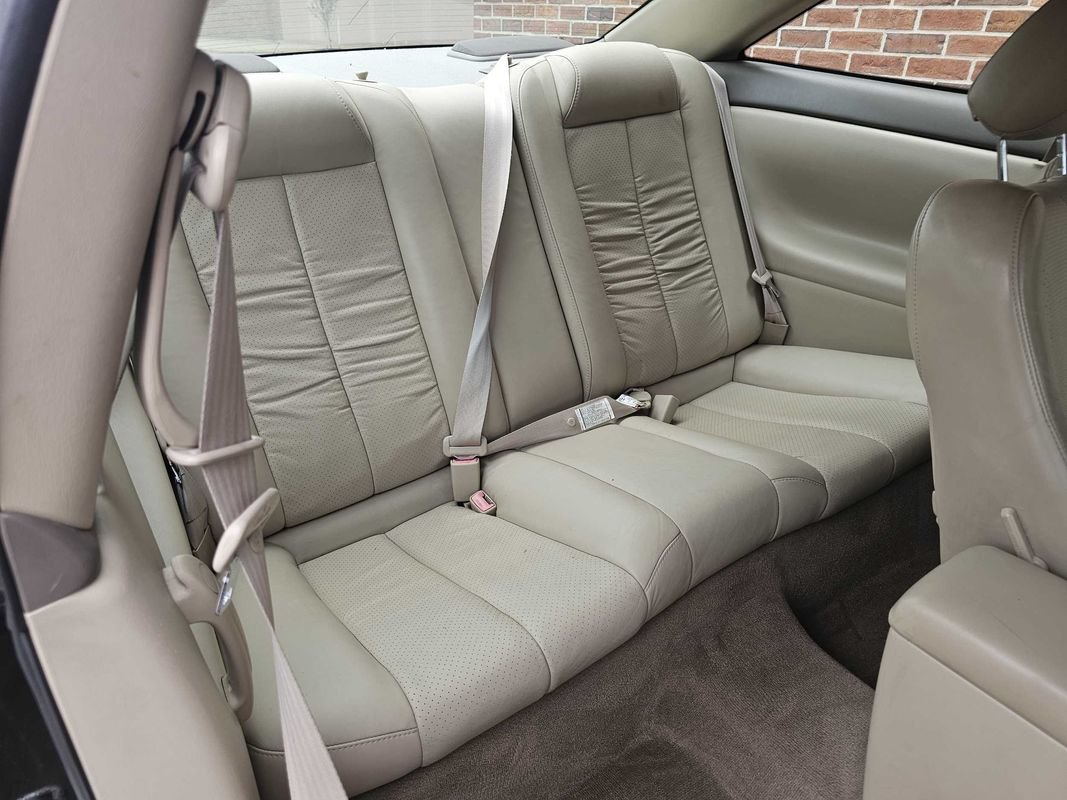 Used 1999 Toyota Solara SLE w/ Sport Pkg FWD image 9