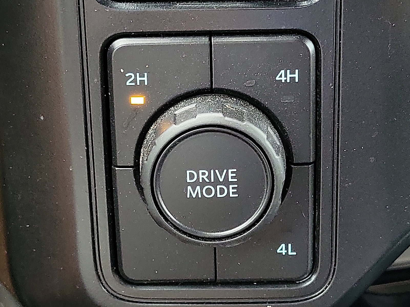 Used 2026 Ford F350 Lariat AWD/4WD image 16