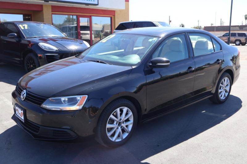 Used 2012 Volkswagen Jetta SE image 3