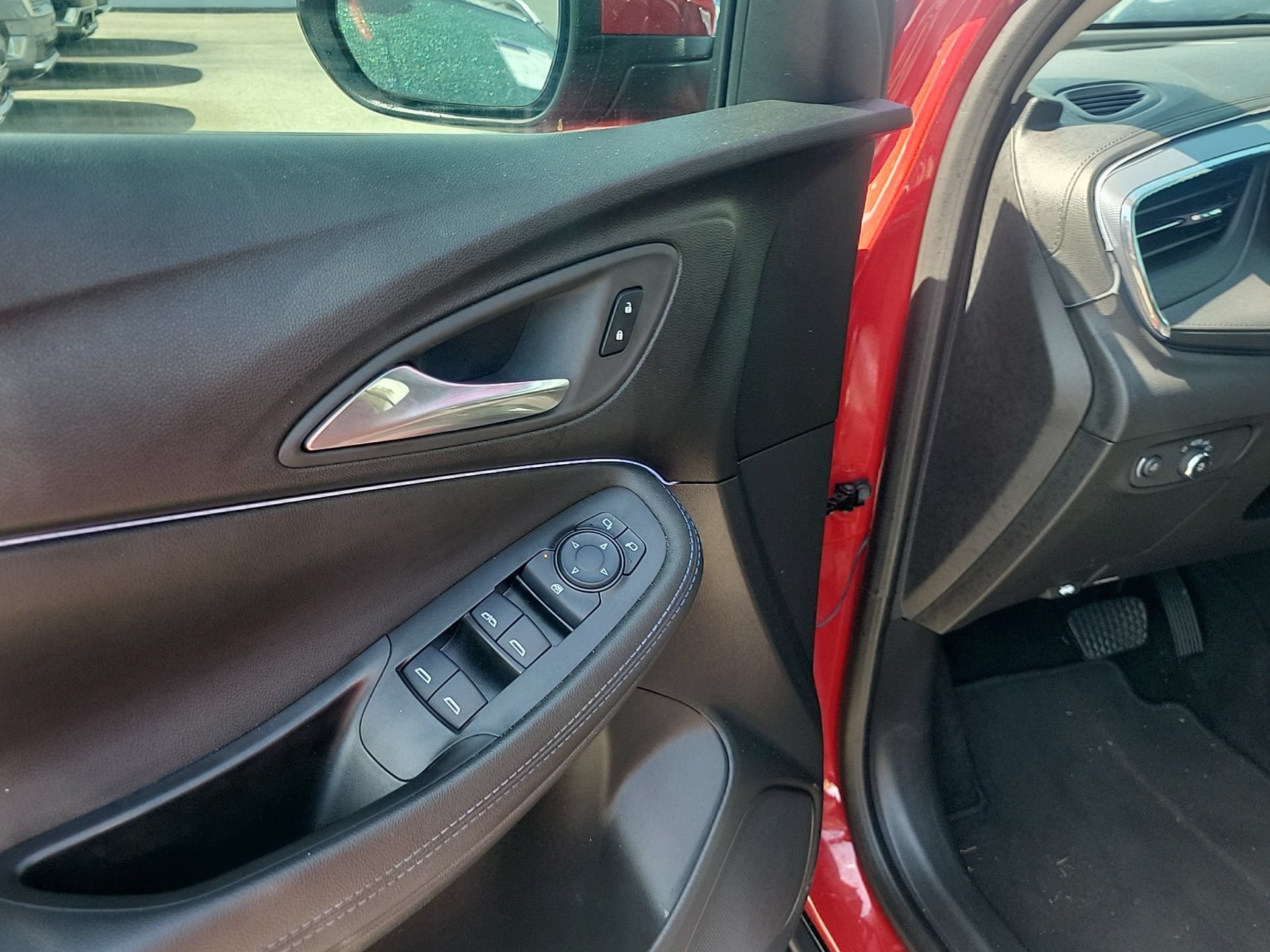 Used 2026 Buick Encore GX Sport Touring w/ Comfort Package FWD image 18