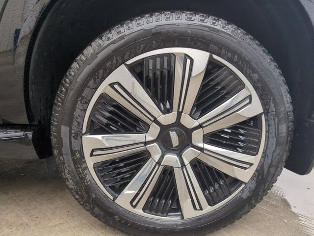New 2026 Cadillac Escalade IQ Luxury 1 w/ LPO, Floor Liner Package AWD/4WD image 25