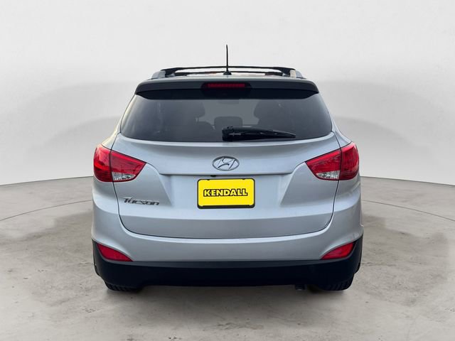 Used 2015 Hyundai Tucson SE image 4