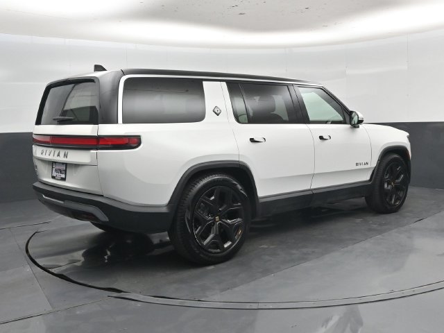 Used 2023 Rivian R1S Adventure Dual AWD/4WD image 3
