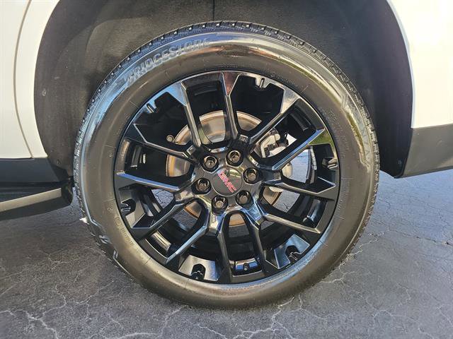 Certified 2022 GMC Yukon SLT w/ SLT Premium Package image 9