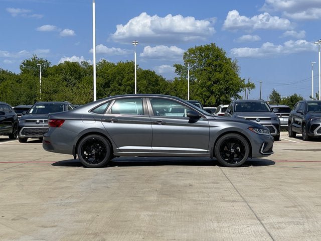 New 2026 Volkswagen Jetta SE FWD image 7