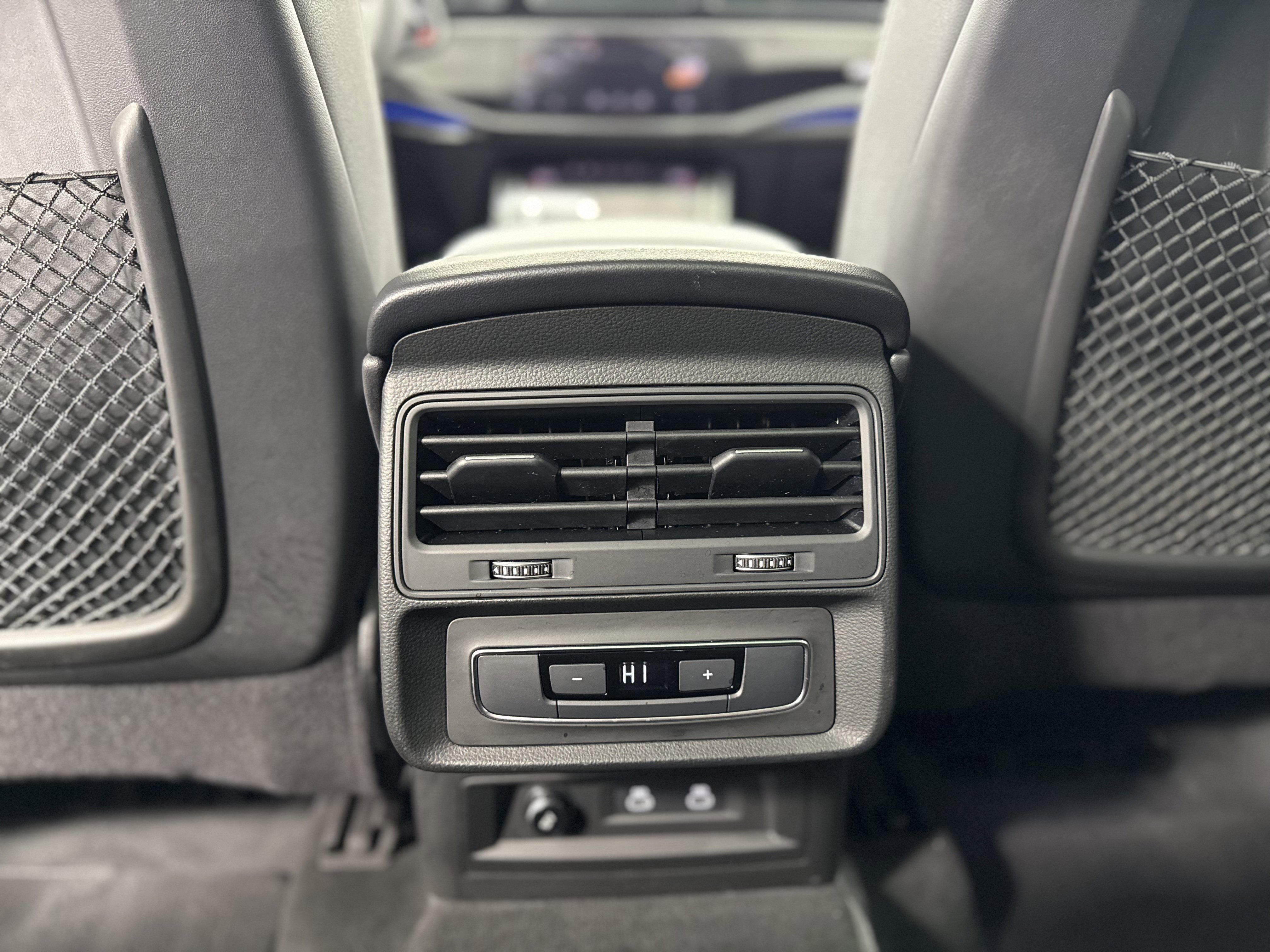 Used 2024 Audi Q7 Premium Plus w/ Premium Plus Package image 31