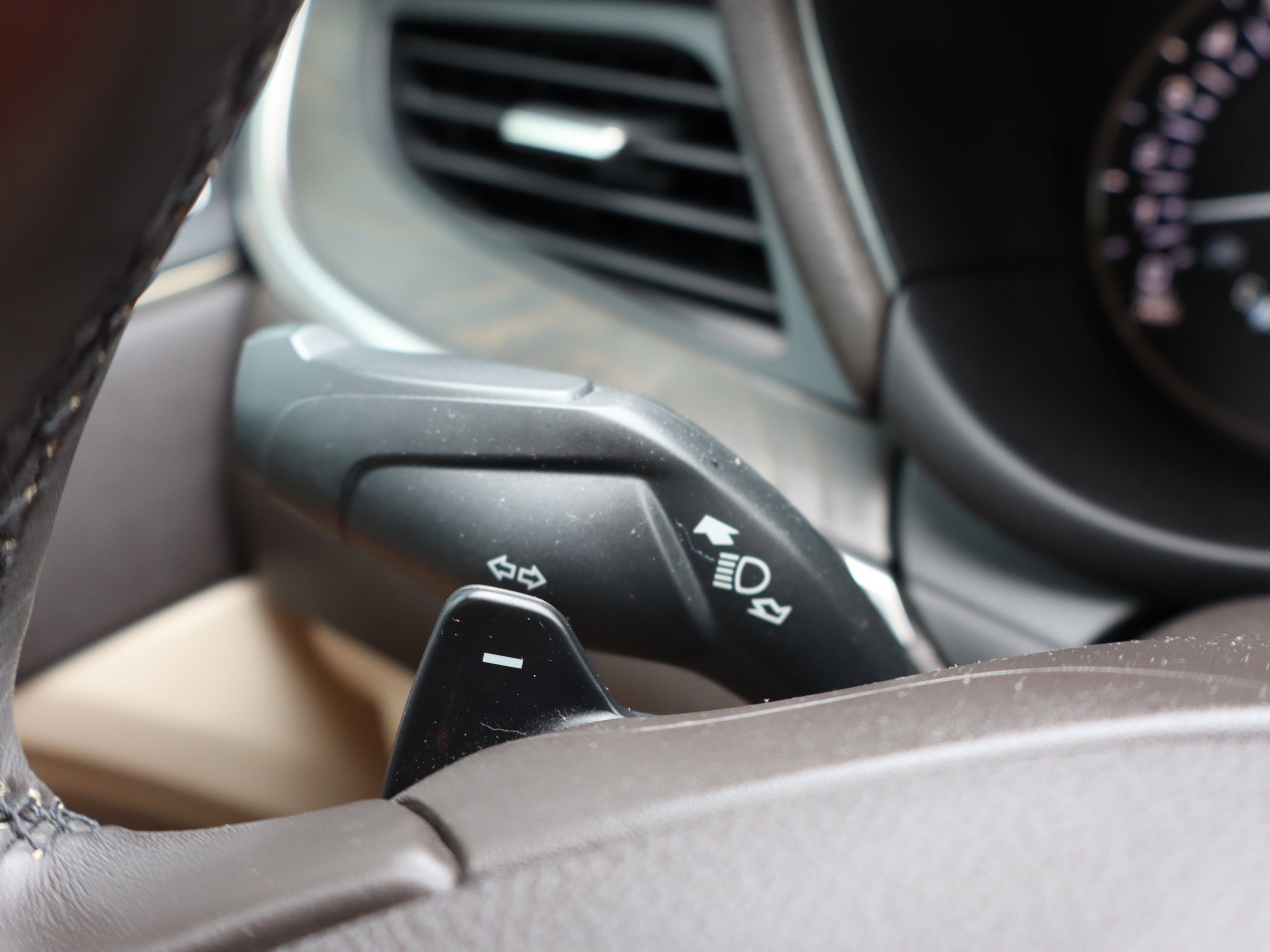 Used 2018 Lincoln MKC Reserve FWD image 22