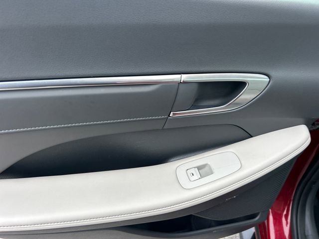 Used 2023 Hyundai Sonata Limited image 38