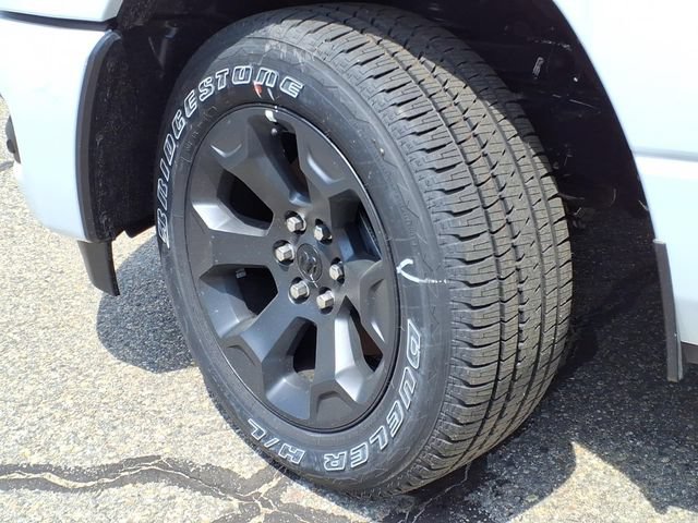 Used 2026 RAM 1500 Express AWD/4WD image 9