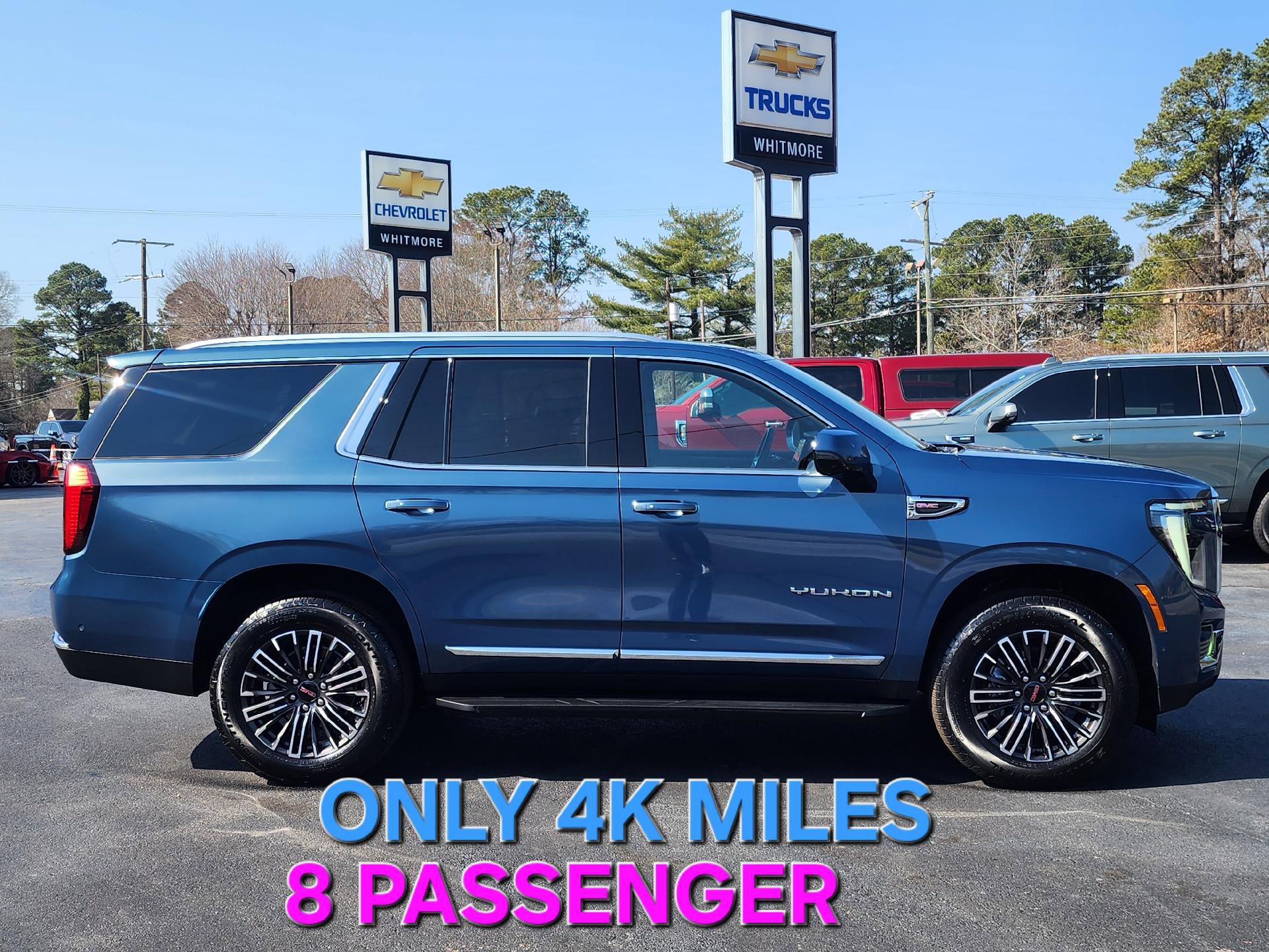 Used 2025 GMC Yukon Elevation AWD/4WD image 2