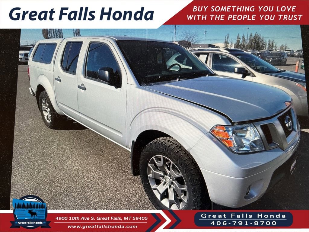 Used 2020 Nissan Frontier SV image 1