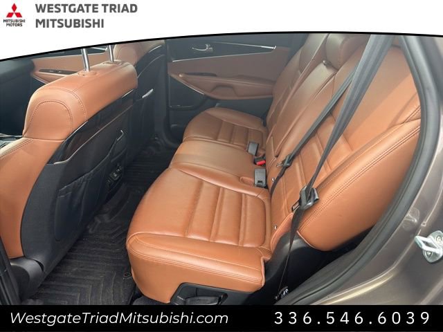 Used 2019 Kia Sorento SX image 17