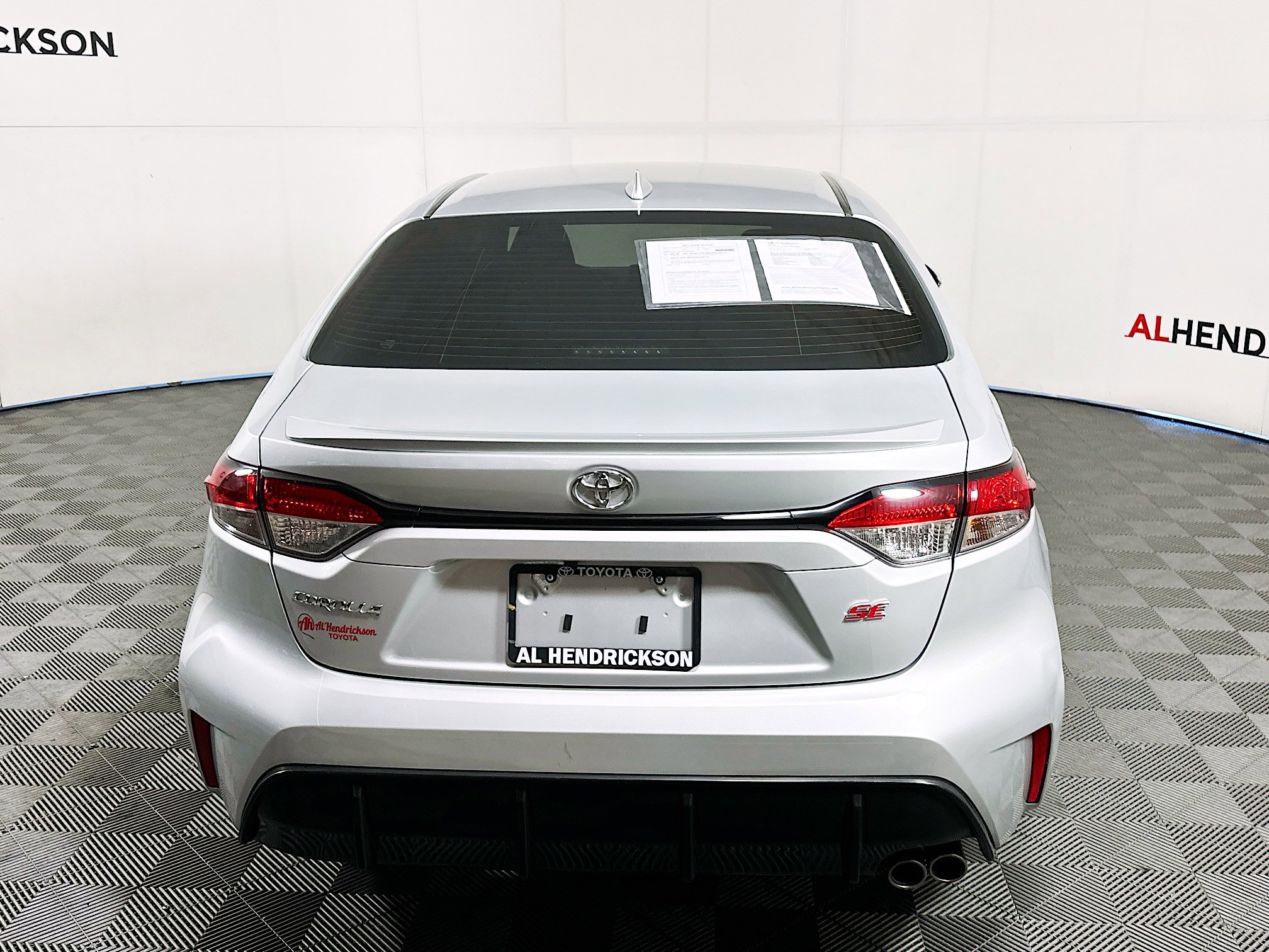 Used 2025 Toyota Corolla SE image 4