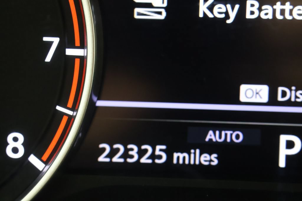 Used 2023 Nissan Rogue SV AWD/4WD image 13