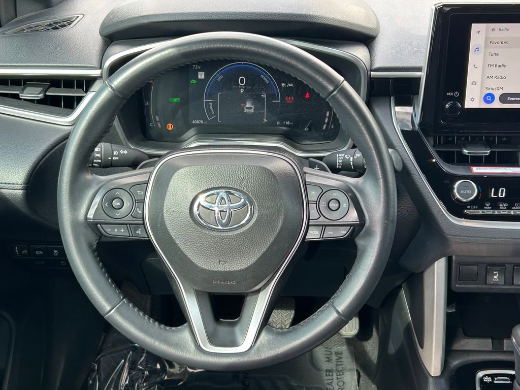 Used 2024 Toyota Corolla Cross XSE image 38