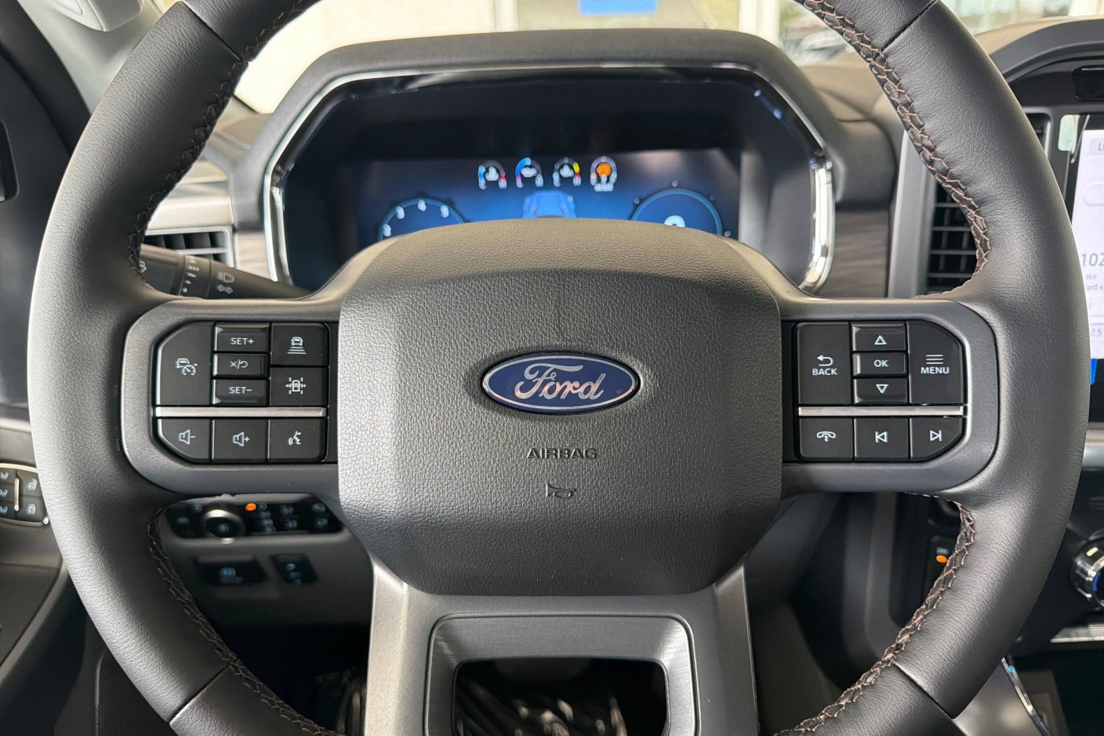 New 2026 Ford F150 Lariat w/ Equipment Group 501A Mid AWD/4WD image 26