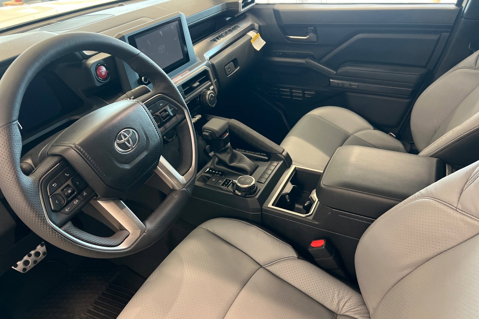 New 2025 Toyota Tacoma TRD Sport image 7