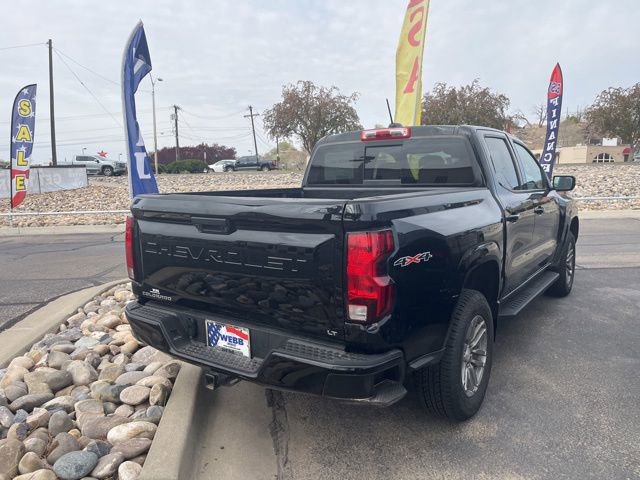 Used 2024 Chevrolet Colorado LT w/ LT Convenience Package image 4