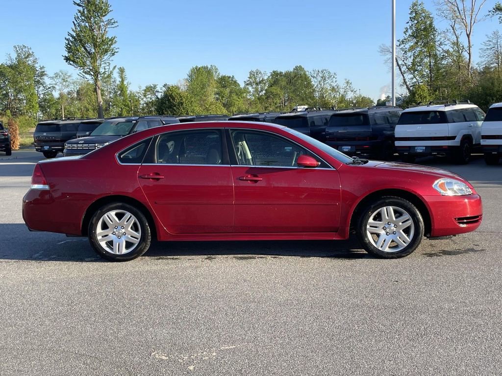 Used 2015 Chevrolet Impala LT w/ LT Sunroof Package image 27