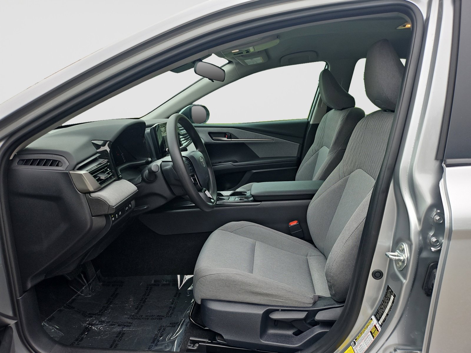 Used 2026 Toyota Camry LE FWD image 22