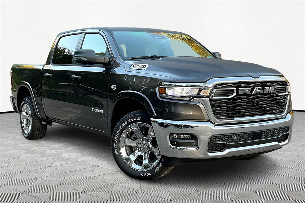 New 2026 RAM 1500 4x4 Crew Cab