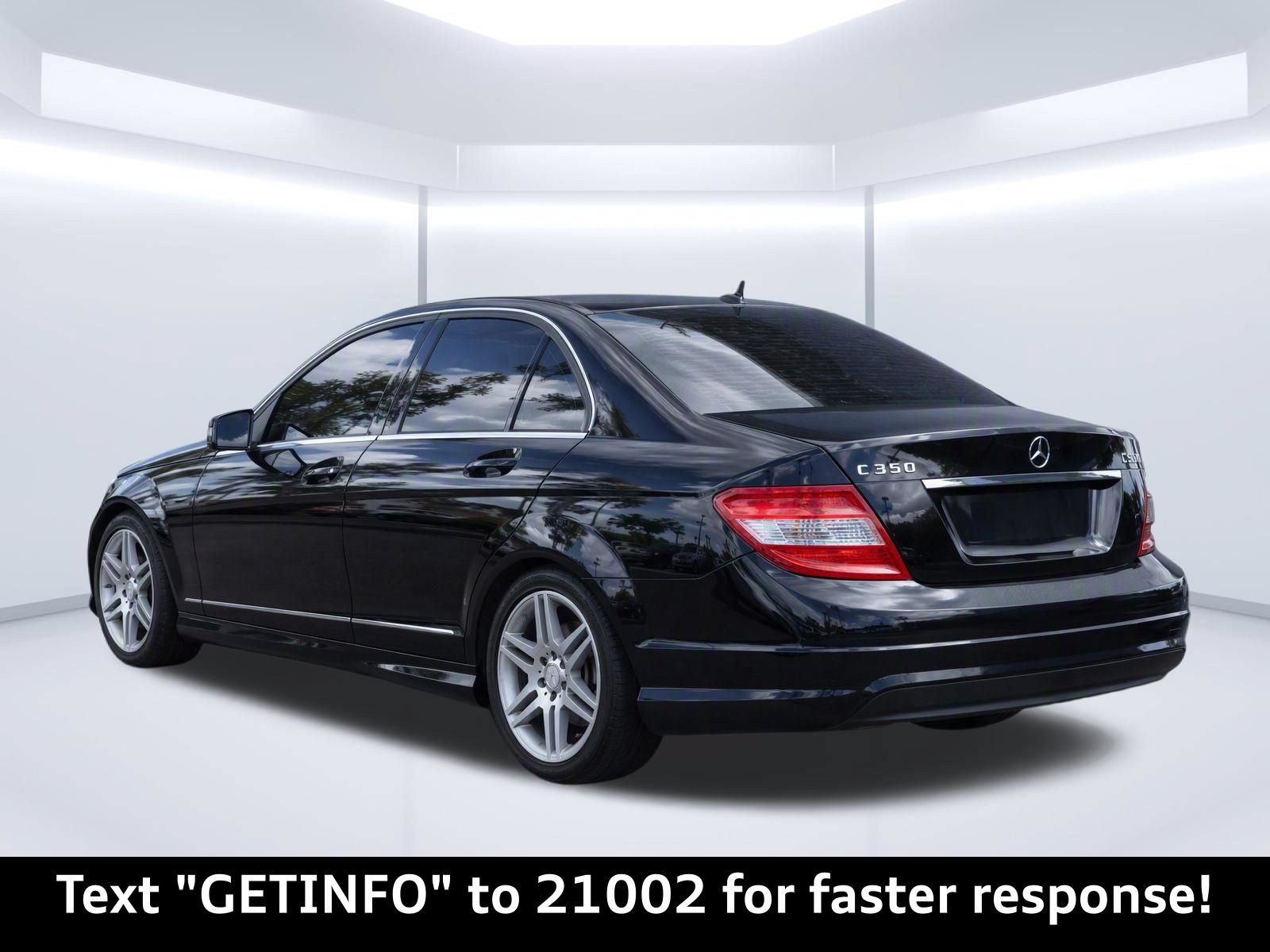 Used 2010 Mercedes-Benz C 350 Sport image 3