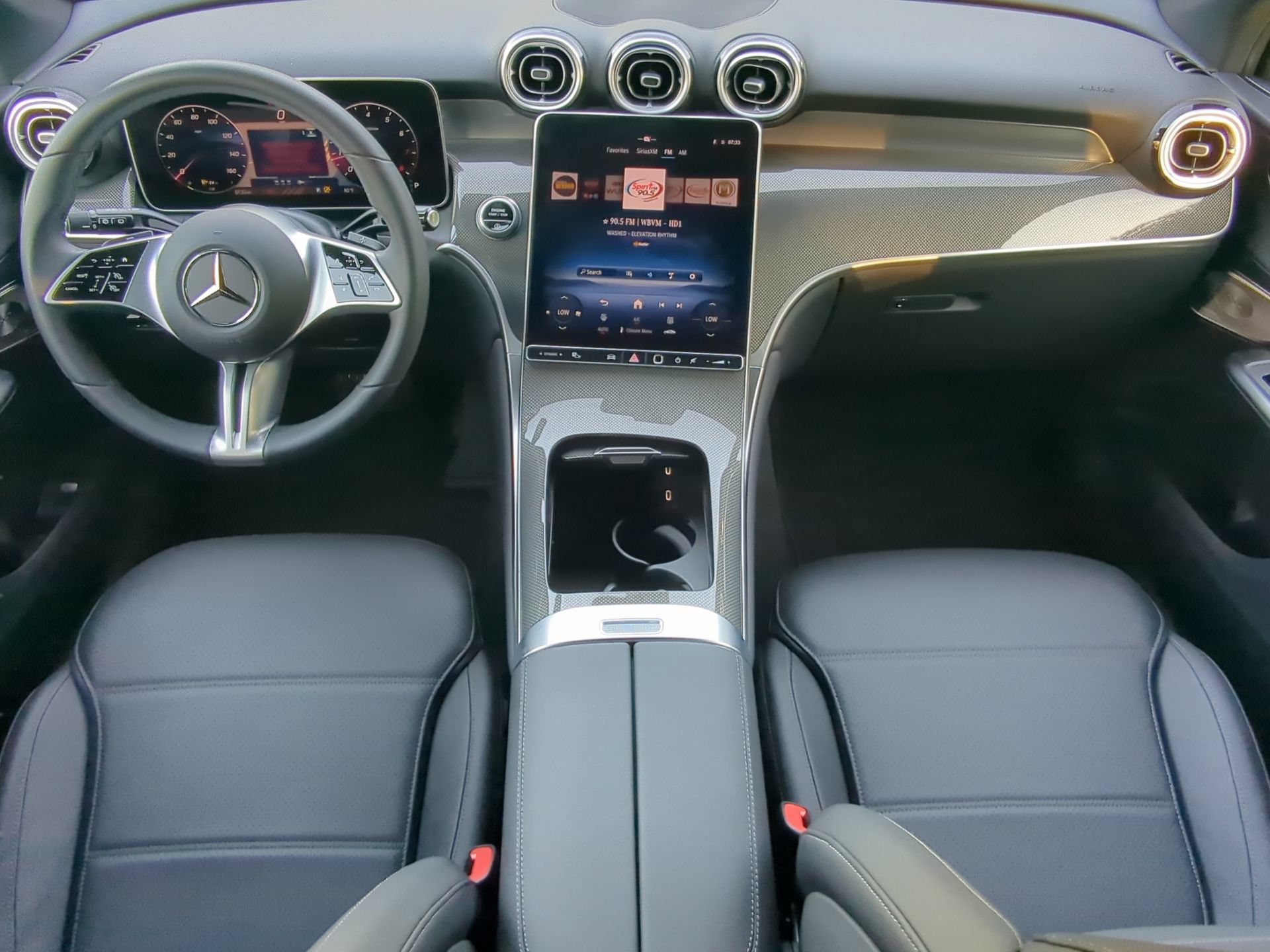 Used 2025 Mercedes-Benz GLC 300 image 50