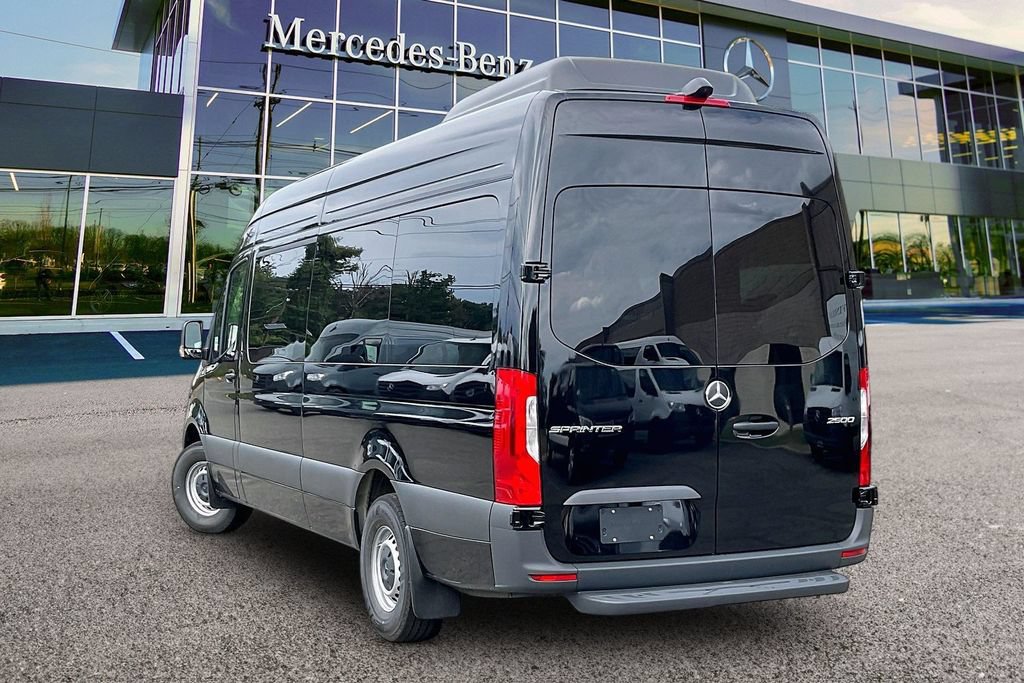 New 2026 Mercedes-Benz Sprinter 2500 image 3