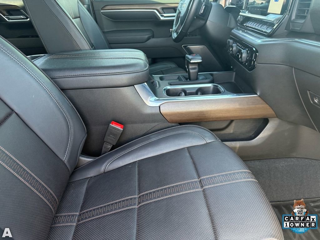 Used 2025 Chevrolet Silverado 1500 High Country image 29