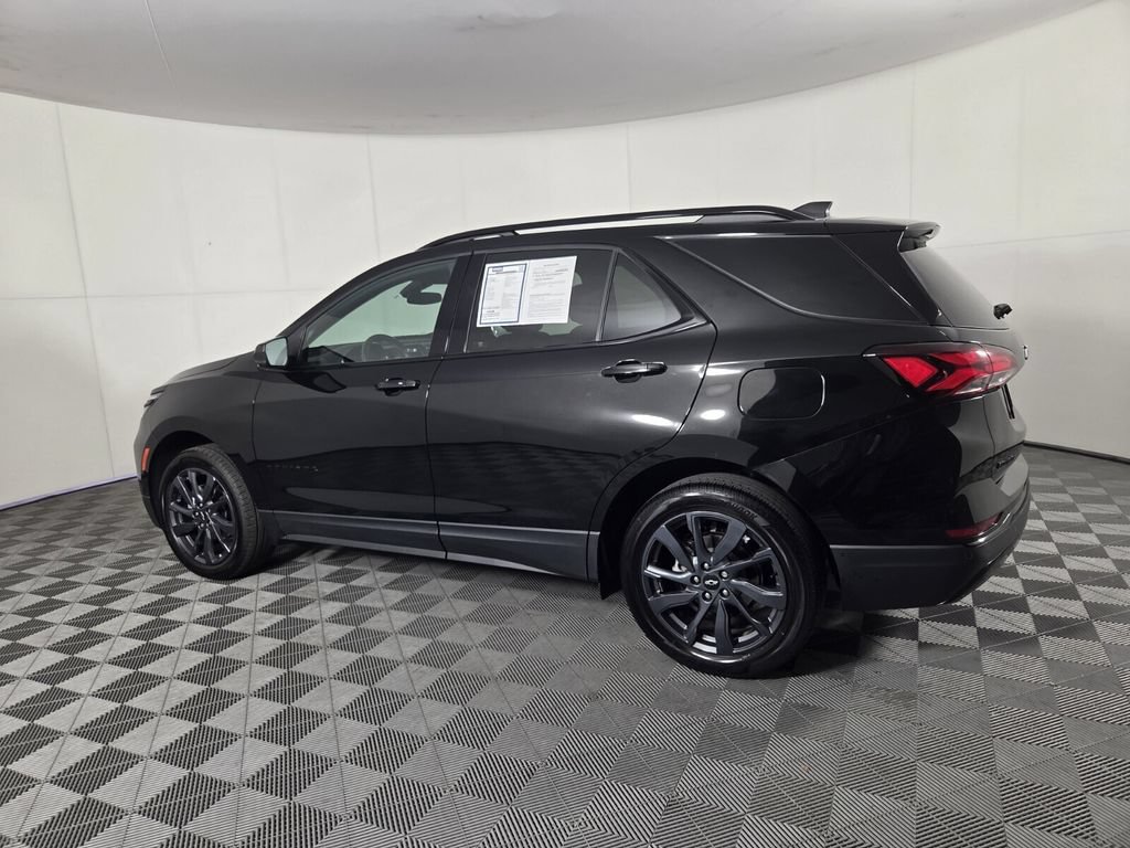 Used 2024 Chevrolet Equinox RS AWD/4WD image 6