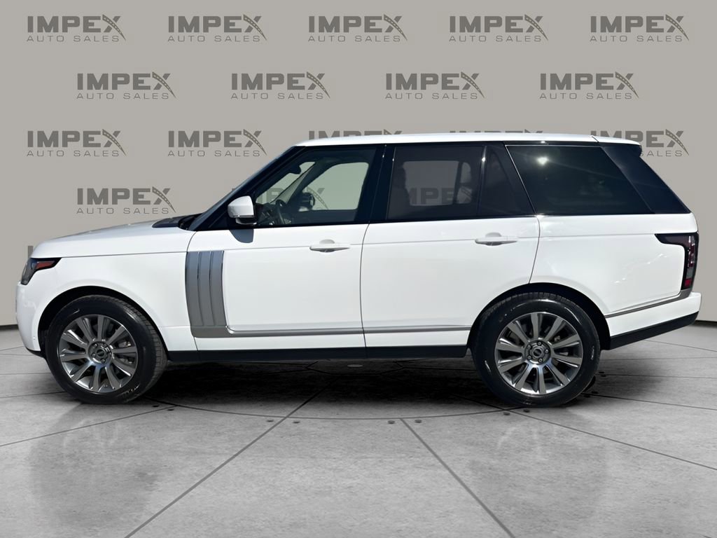 Used 2016 Land Rover Range Rover HSE image 2