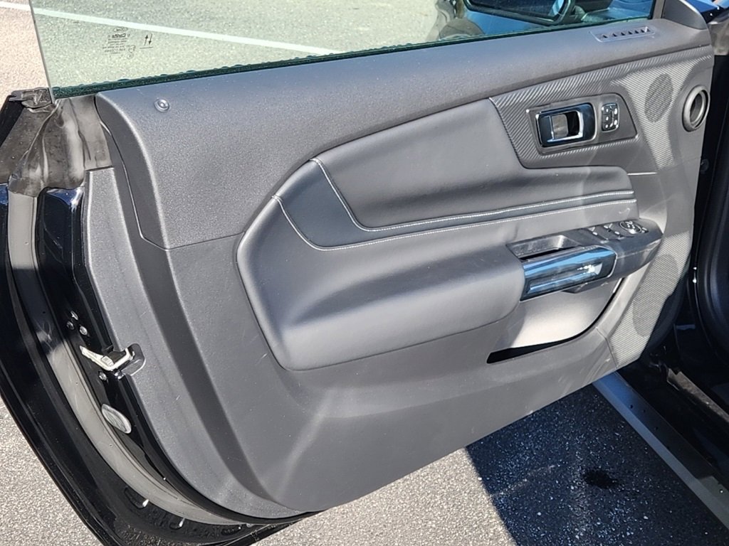 New 2025 Ford Mustang Premium image 23