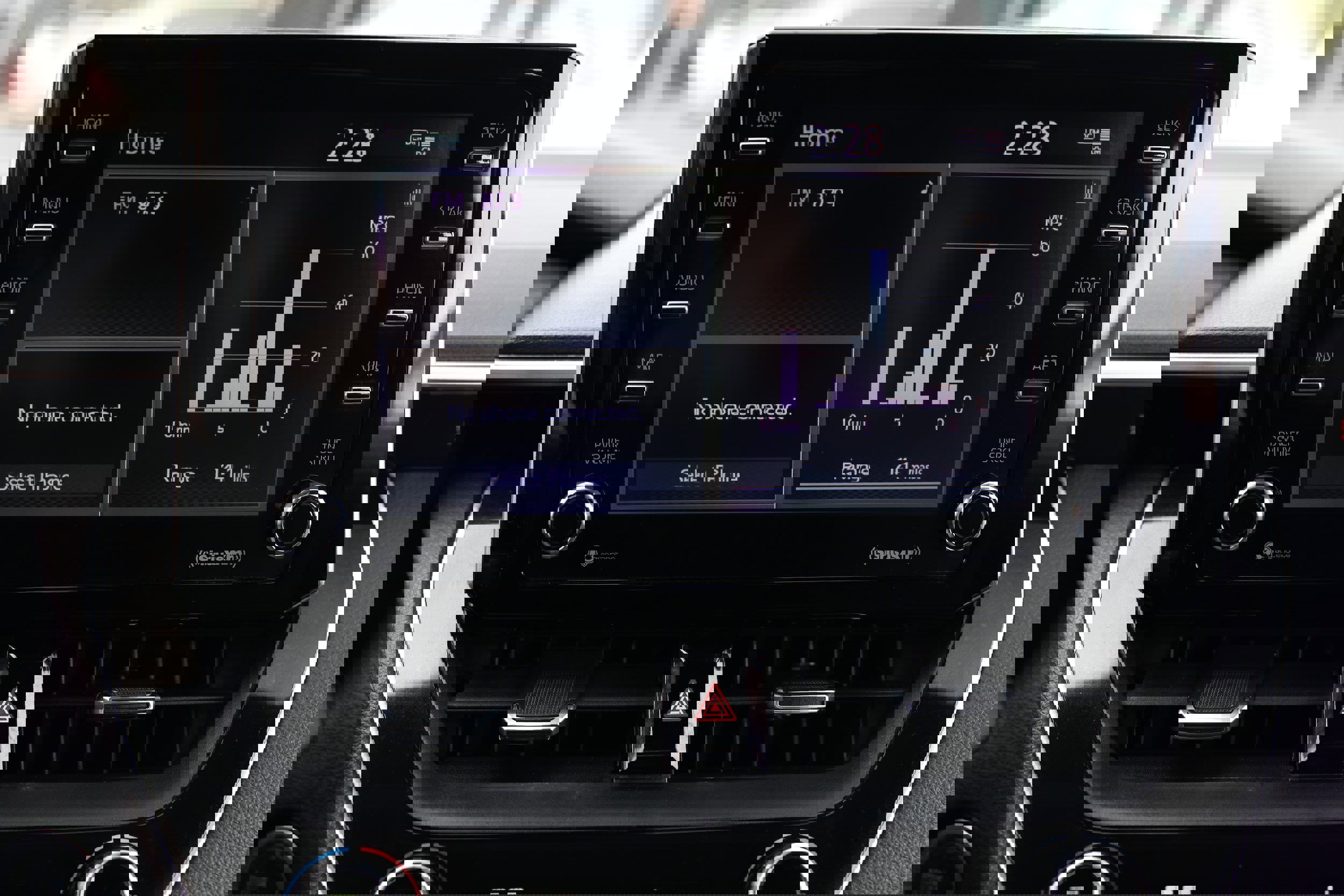 Used 2021 Toyota Corolla SE image 37