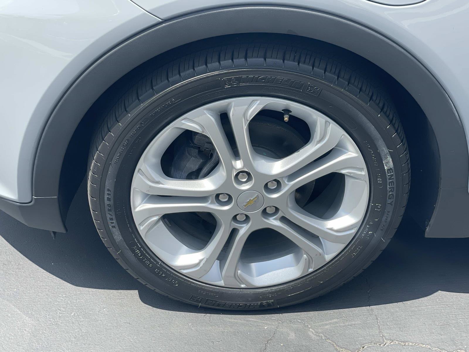 Used 2019 Chevrolet Bolt LT FWD image 30