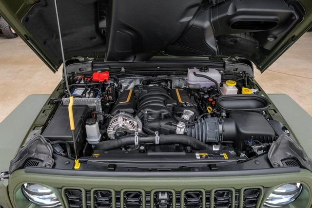 Used 2024 Jeep Wrangler Unlimited Rubicon 392 image 33