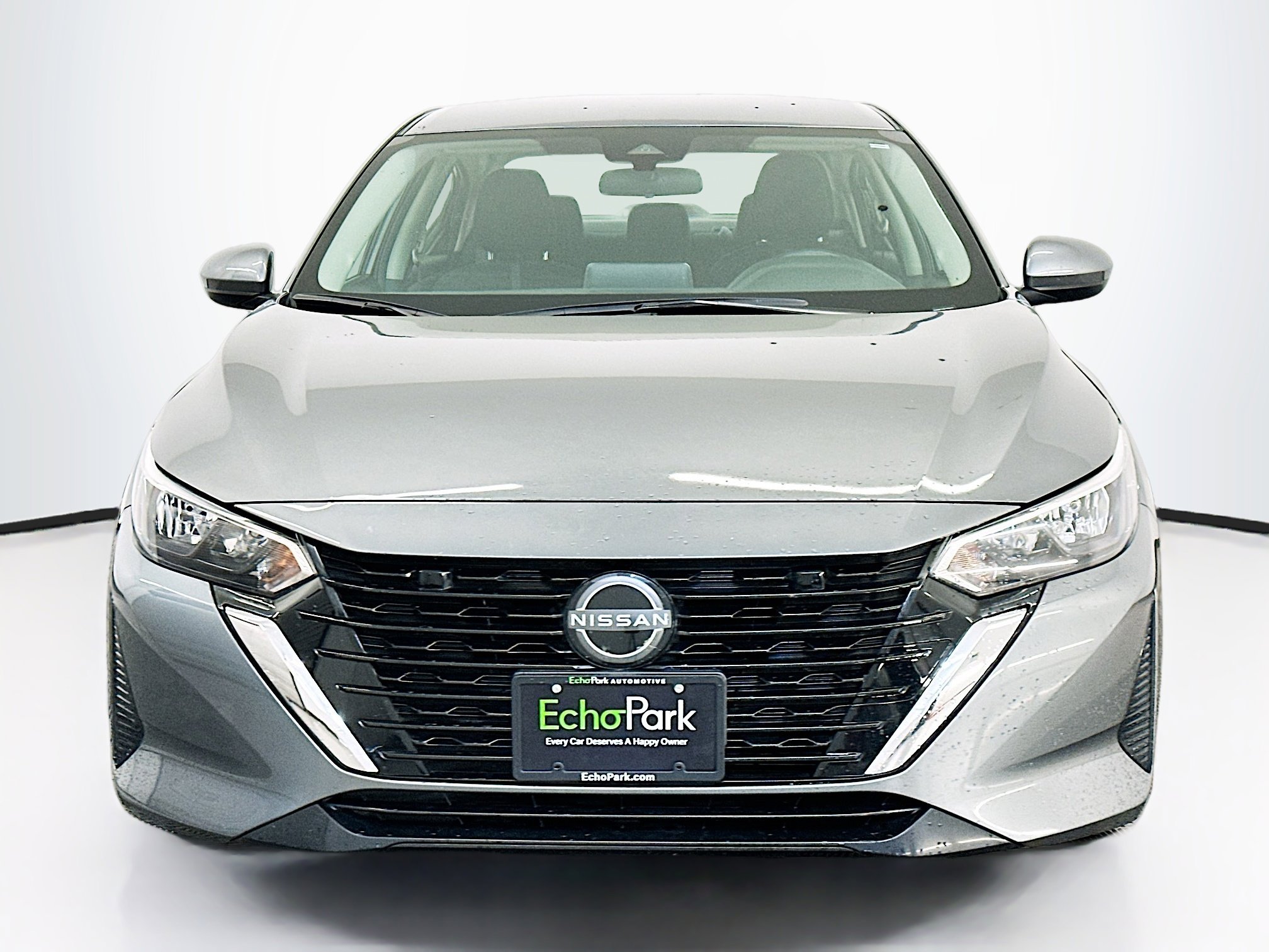 Used 2024 Nissan Sentra SV FWD image 2