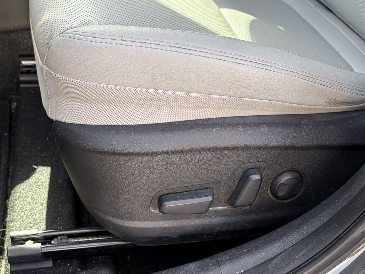 Used 2023 Hyundai Kona Limited AWD/4WD image 8