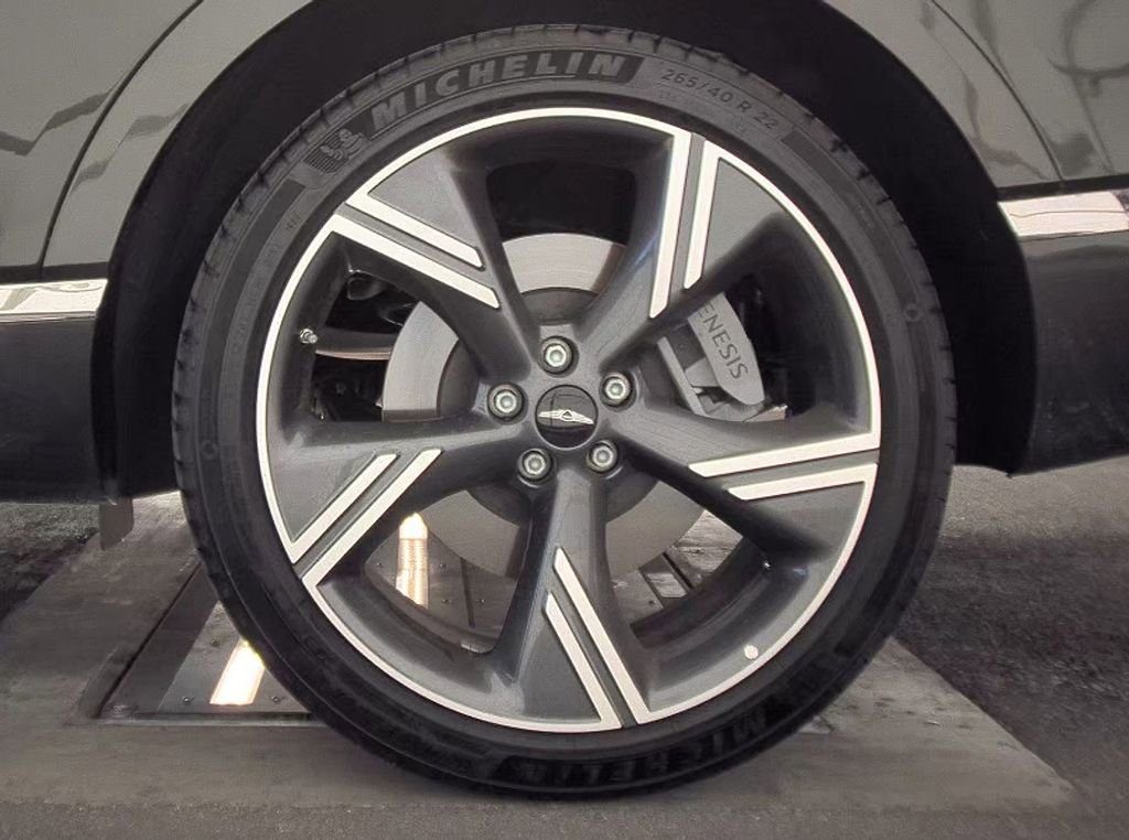 Used 2026 Genesis GV80 3.5T Prestige image 11