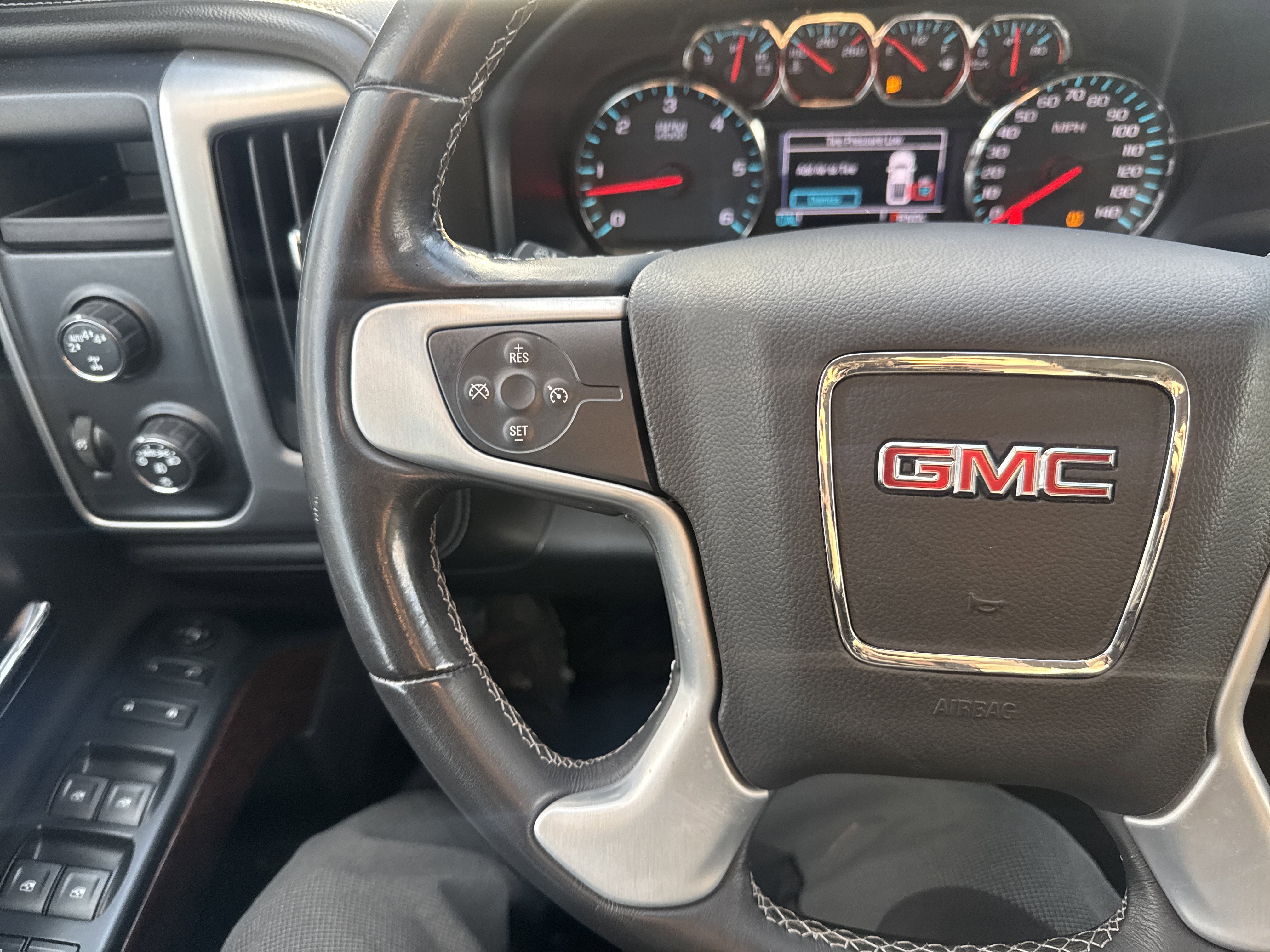 Used 2017 GMC Sierra 1500 SLE w/ SLE Value Package image 18